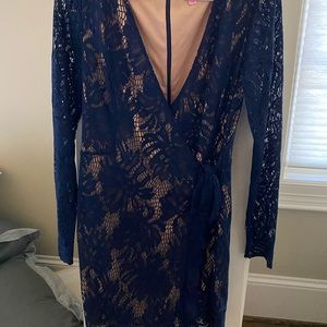 M Lilly Pulitzer Tiki Wrap Romper Navy